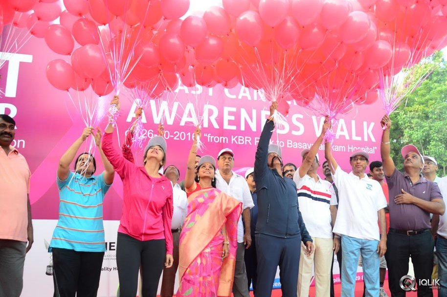 Celebs-At-Breast-Cancer-Awareness-Walk